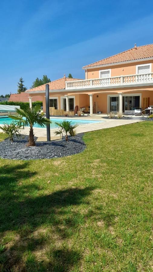 Villa Des Chenes-Adult Only Saint-Doulchard Exterior photo